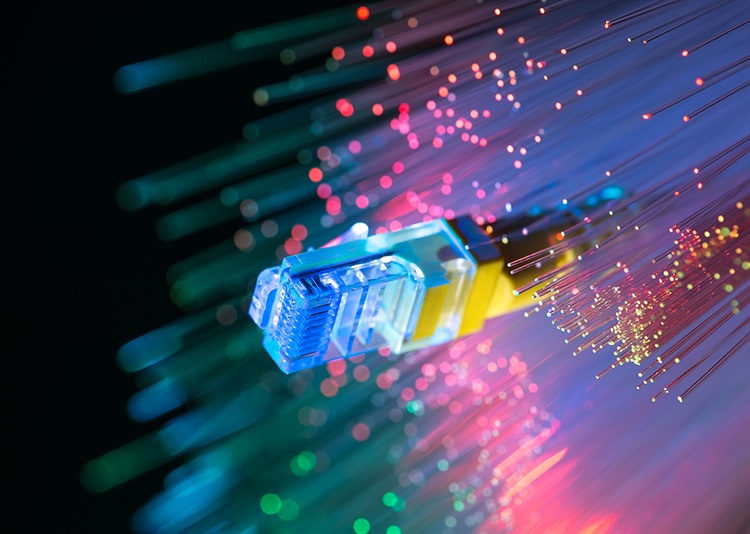 What's Inside the Fiber Optic Cable?